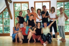 Auf neuen Pfaden
Juni 2003
